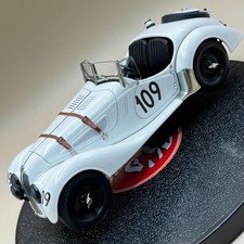 AUTOart 1/18 BMW 328 Roadster Mille Miglia 1938 #109 White Millennium 83845