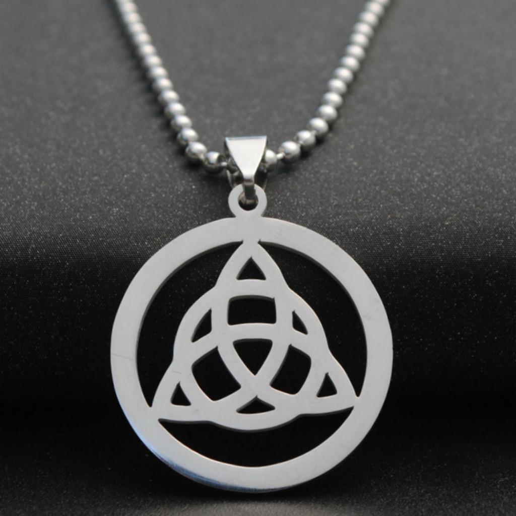 CELTIC TRINITY KNOT NECKLACE Stainless Steel Triquetra Everlasting Love  Irish