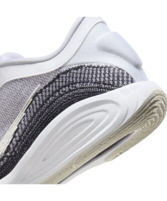Nike G.T. Hustle Academy EP White Black Light Bone
