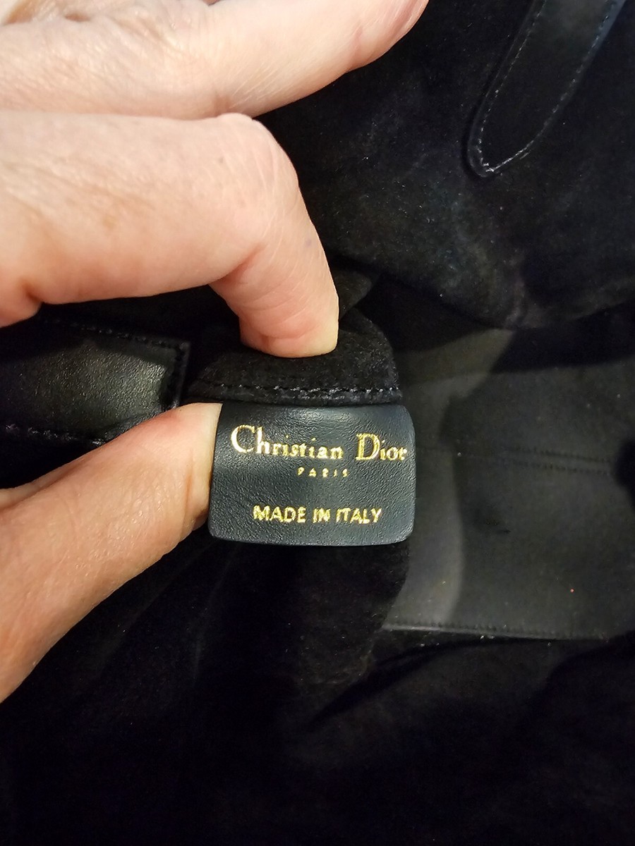 小物 ChristianDior DIORVOLUTE2F Black hyde Leather handbag Dior Black in Leather - 42067077