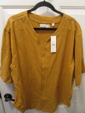 URBAN OUTFITTERS STANDARD CLOTH CENTERFIELD BASEBALL GOLD T-SHIRT  SIZE XL   NEW