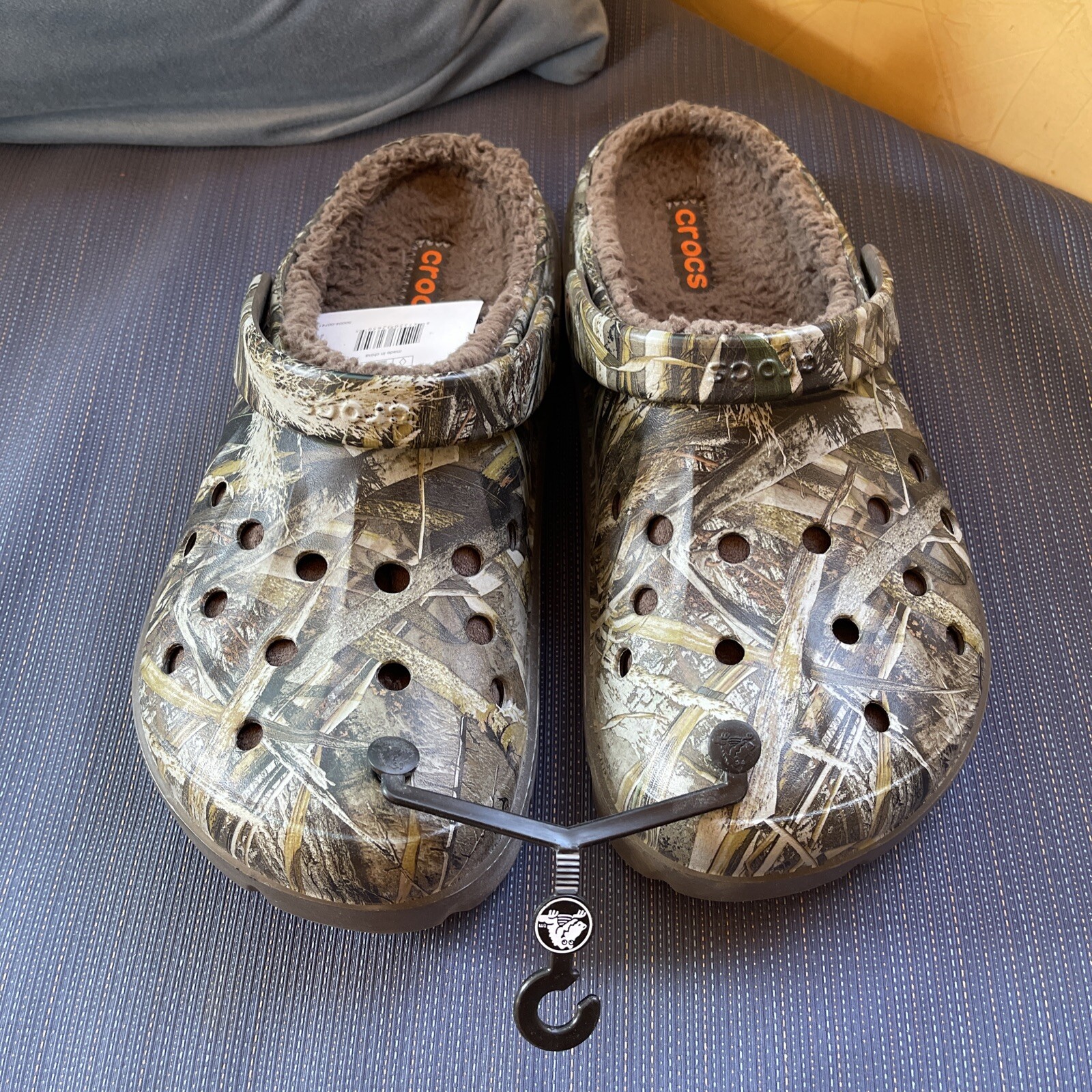 Crocs Men's and Women's Size 10M ,12 W 