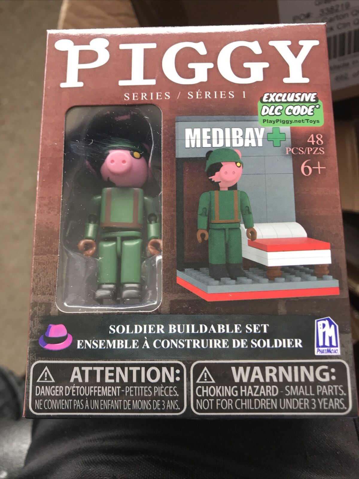  PIGGY - Solider Figure Buildable Set - Soldier Building Brick  Set Series 1 - Includes DLC : Toys & Games