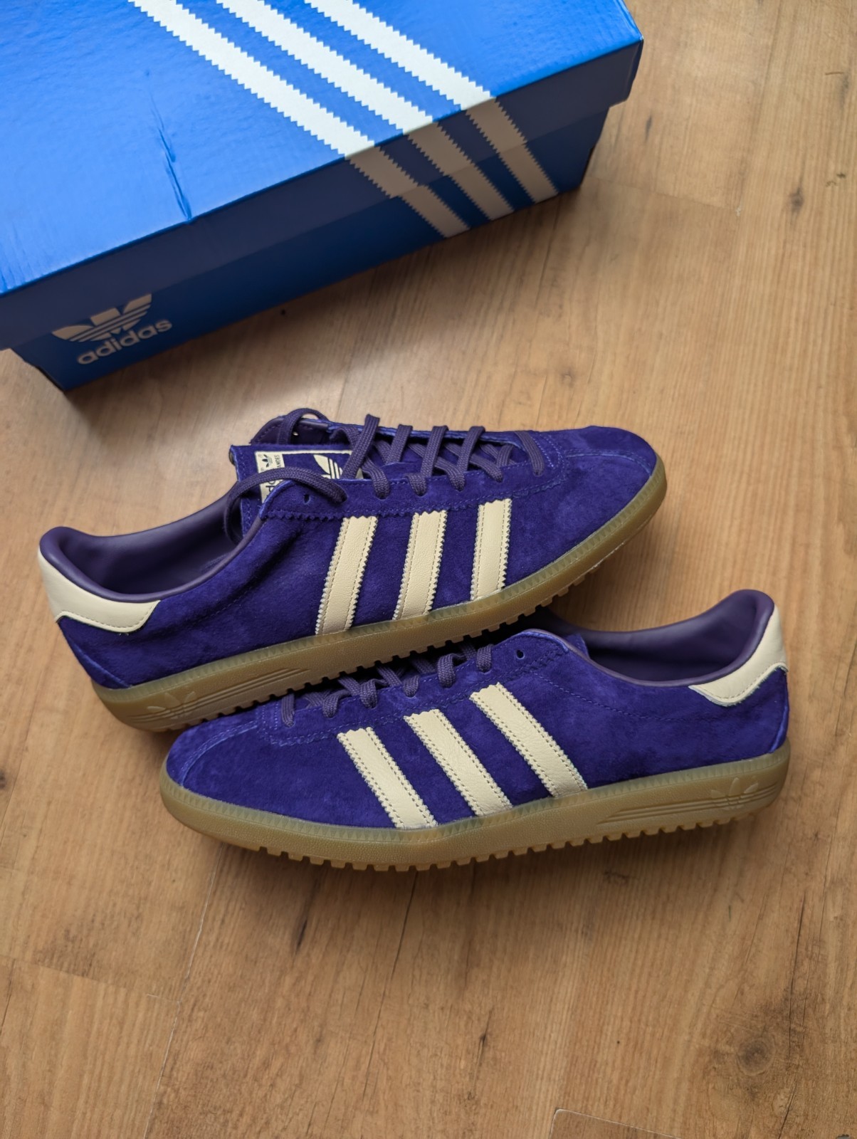 Adidas Bermuda Island Series Púrpura Reino Unido 8.5: IE7427: