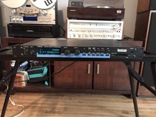 Lexicon PCM 80 Digital Effects Processor