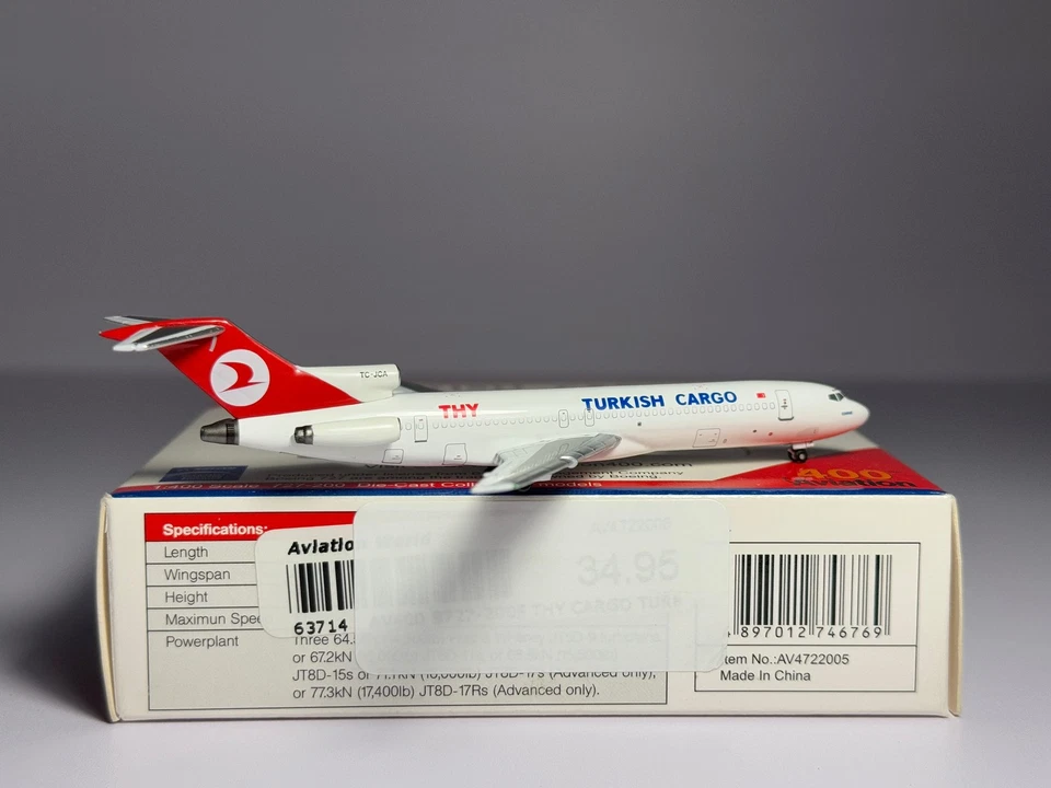 Boeing de carga turca Aviation400 1:400 TC-JCA AV4722005 Foto 2 de 2