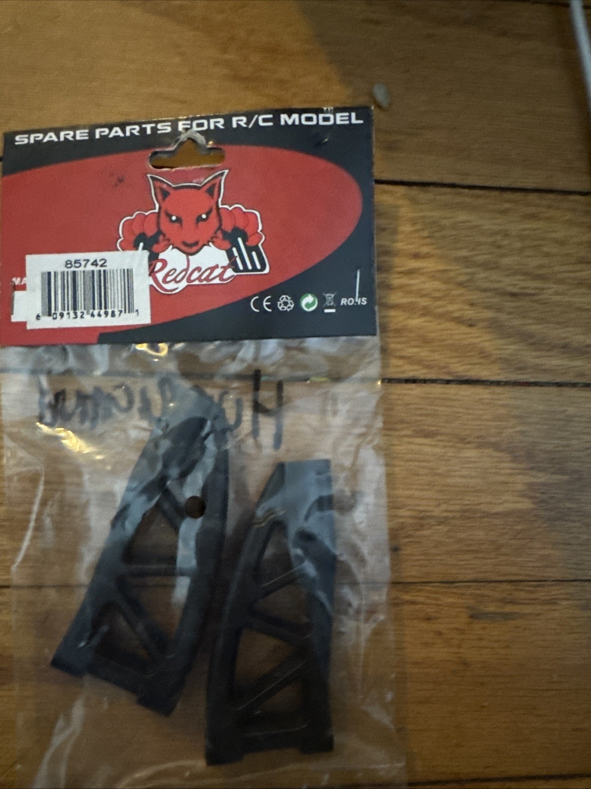 Redcat Racing 85742 Front Upper Suspension Arm 2pcs Fits Hurricane XTR XTE 85742