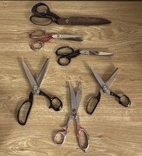 Bundle Of Vintage Scissors