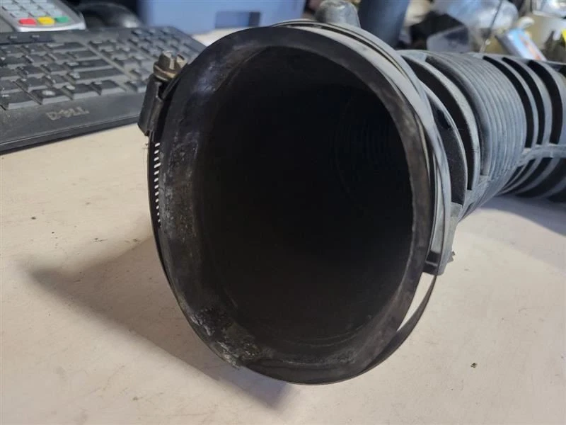 Air Cleaner Fits 89-92 ALLANTE 338381 - Image 2 of 4