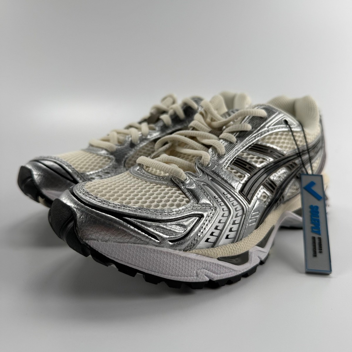 Asics Gel Kayano 14 Silver Cream Black Mens 4 Womens 5.5 1201A019 
