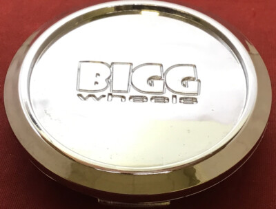 ONE USED BIGG Wheels Custom Wheel Center Cap 2 1/2 CAP982K62 Chrome /11386