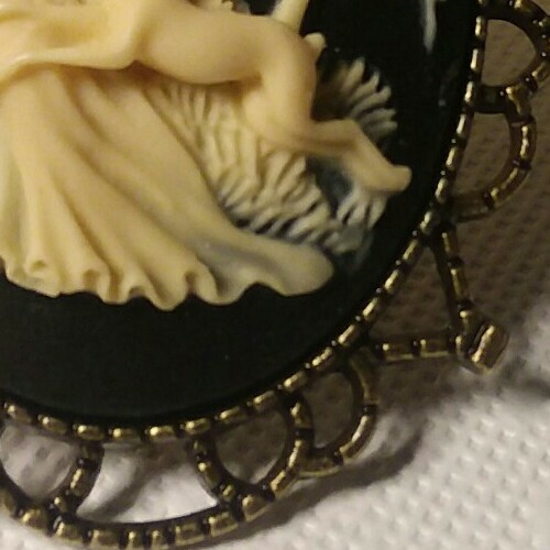 30×40 mm Weiß auf Schwarz Faux Lady Kamee, Set in 2" Messing Ton Brosche 10-11-2021 - Bild 6 von 10