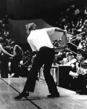1985 Indiana Hoosier Bobby Knight Throwing Chair 8x10 PHOTO PRINT