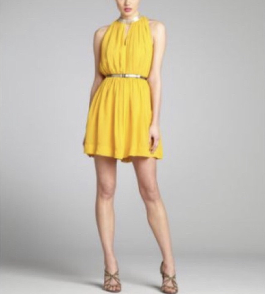 yellow dress with silver heels sachinidilanka on LTK