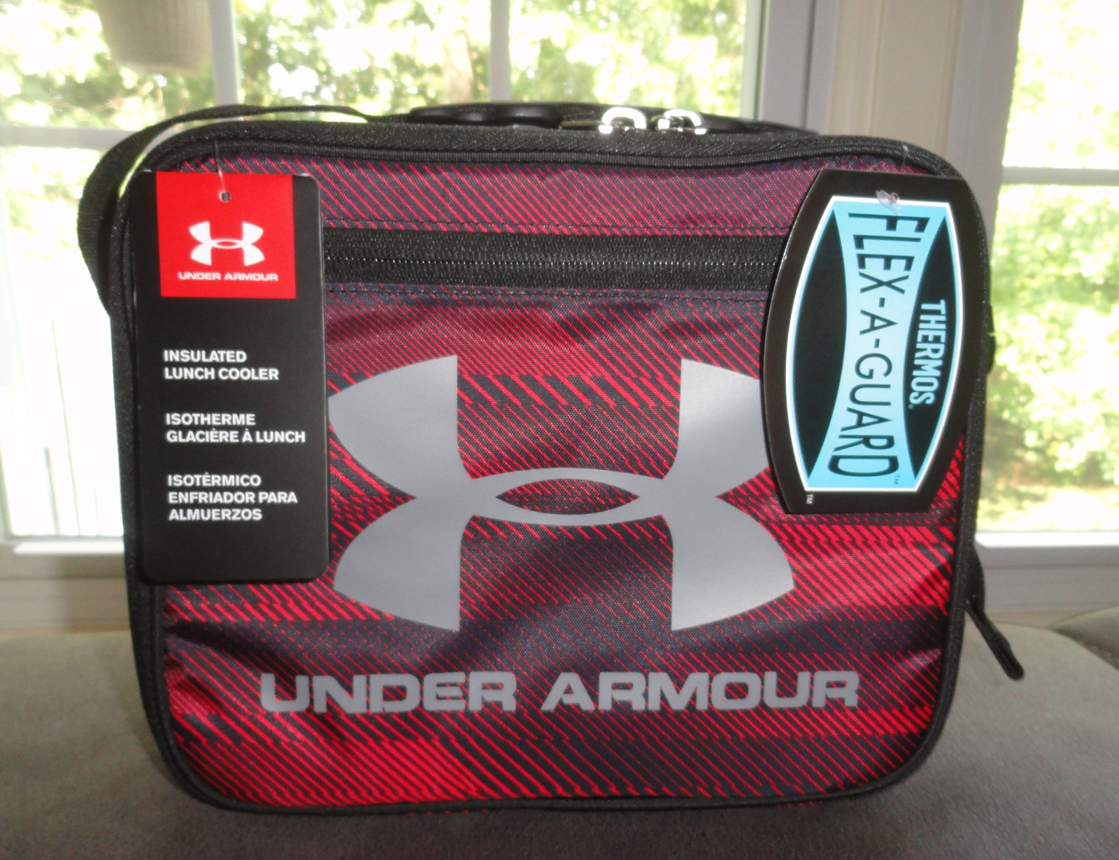 under armour camo lunch box