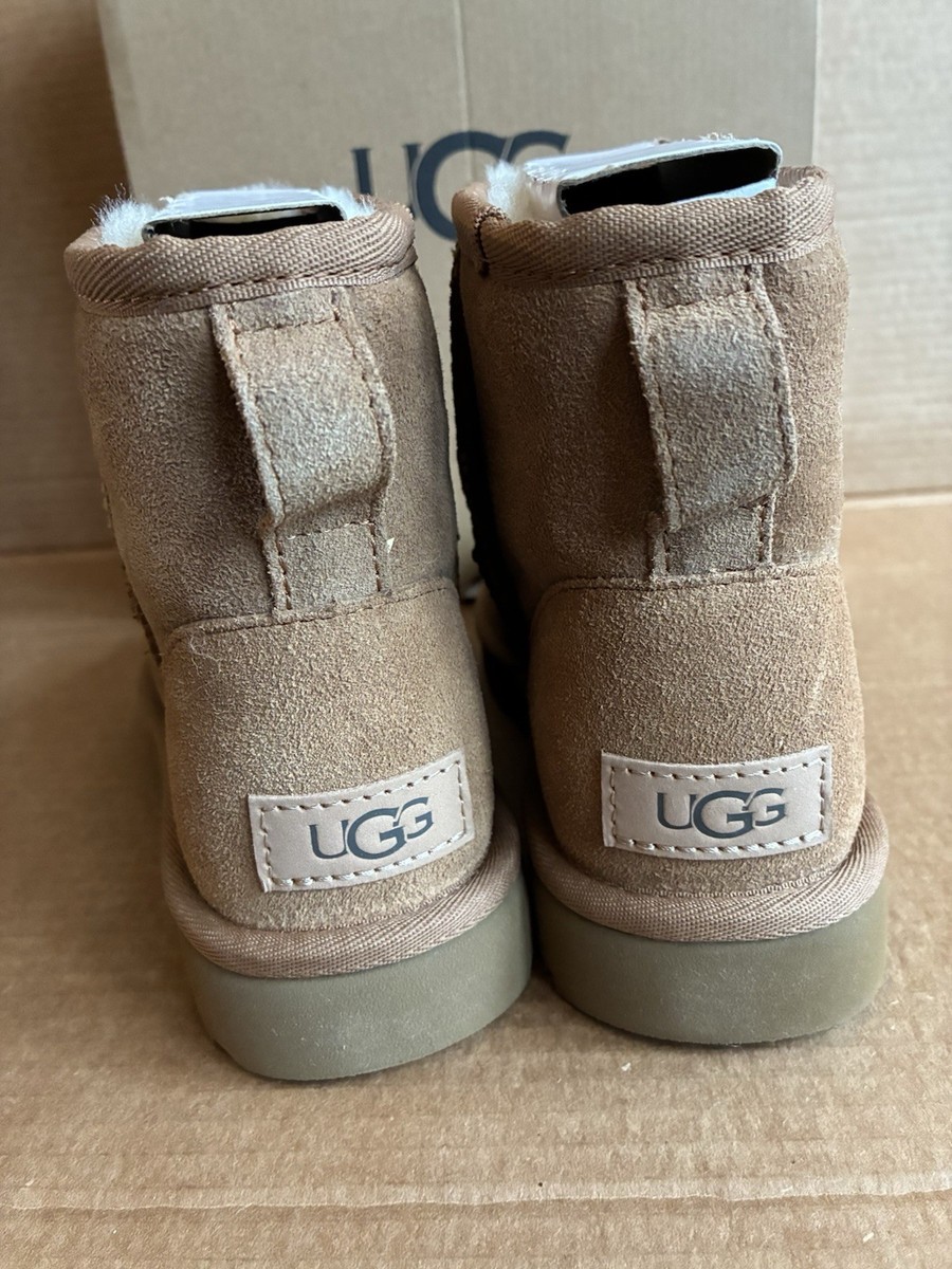 UGG Womens Classic Mini II Boots Size 5 Chestnut 1016222 Authentic