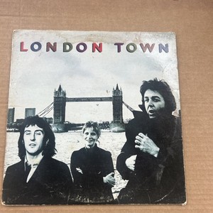 Wings London Town Vinyl | eBay