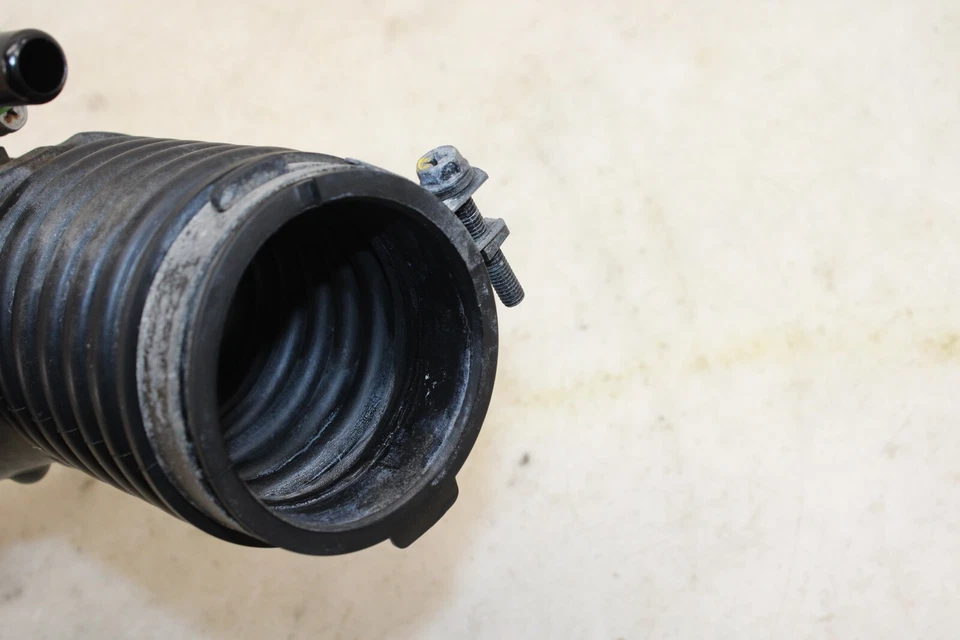 2009-2015 Mazda MX-5 Miata Air Hose Duct OEM LE103 - Image 4 of 4