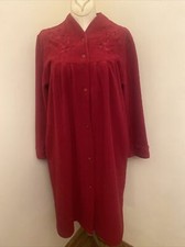 Vintage Miss Elaine Nightgown House Dress Robe Red Front Snaps Size Med.