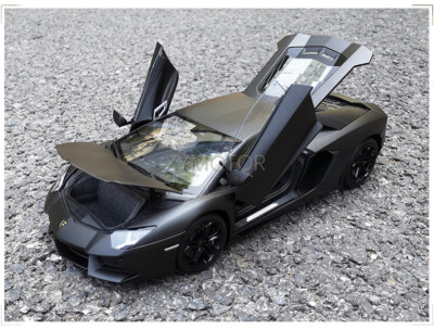 1/18 Lamborghini Aventador LP700-4 Diecast Welly FX Collection Car