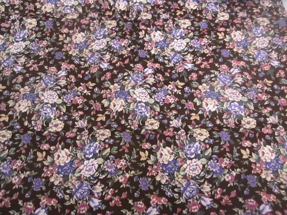 De Colección Morado Rosa Floral en Marrón Marcus Brothers Tela Algodón POR x 44 Foto 2 de 4