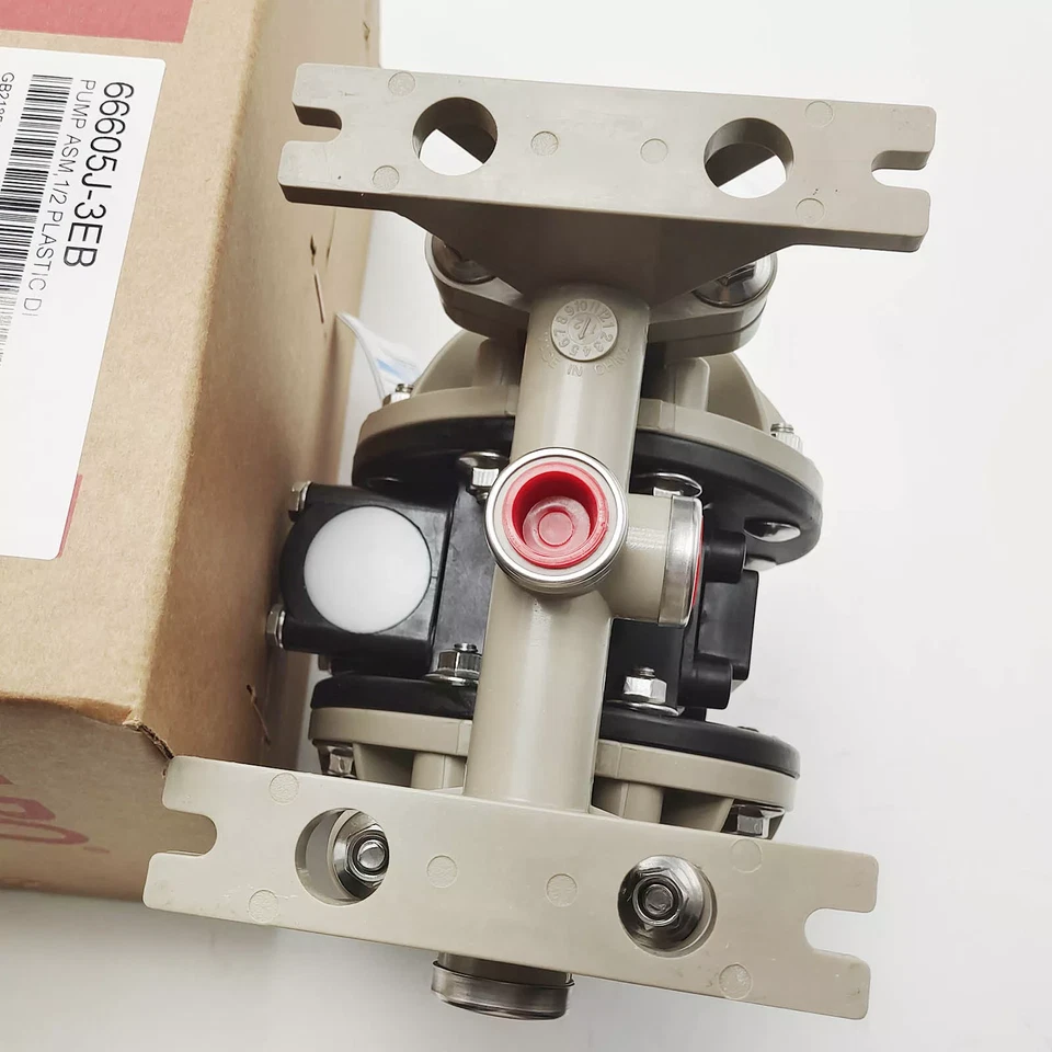 Новый пластиковый диафрагменный насос Ingersoll Rand ARO 66605J-3EB — в наличии в США - Изображение 3 из 4