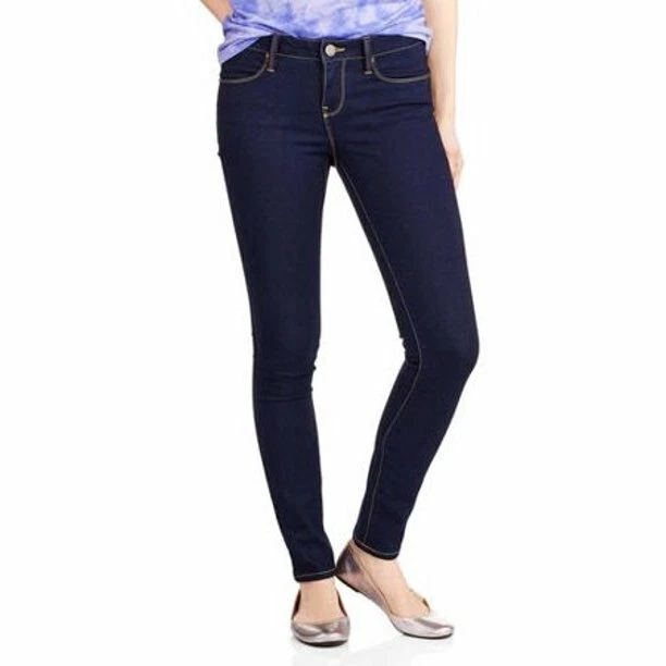 No Boundaries Juniors' Classic Skinny Jeans