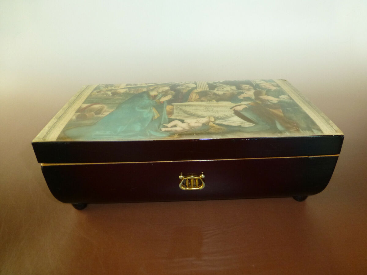 Vintage Reuge Music Box 72 / 3 Plays Ave Maria With Nativity Vintage Reuge Music Box 72 / 3 Plays Ave Maria With Nativity