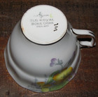 Vtg Old Royal Bone China England Yellow Flower Gold Trim Teacup & Saucer — photo 6