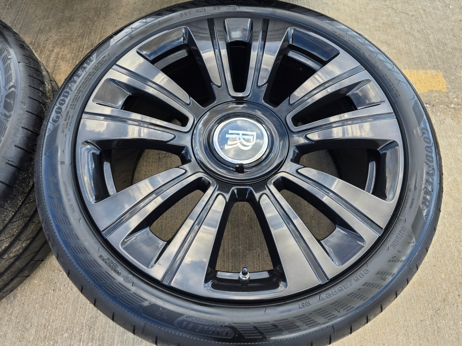 21" Rolls Royce Wraith Ghost Dawn SHADOW OEM black wheels rims 5x120 tires