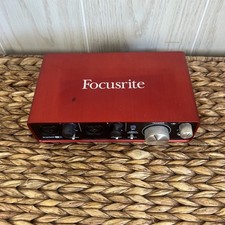 Focusrite Scarlett 2i2 2nd Gen 2-Channel USB Audio Interface   Pre-Owned