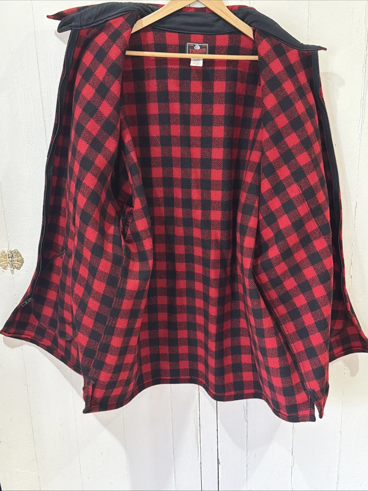 Johnson Woolen Mills 450L Double Cape Jac Shirt 3XL Tall Cabot Cheese Red/black - product detail image 14