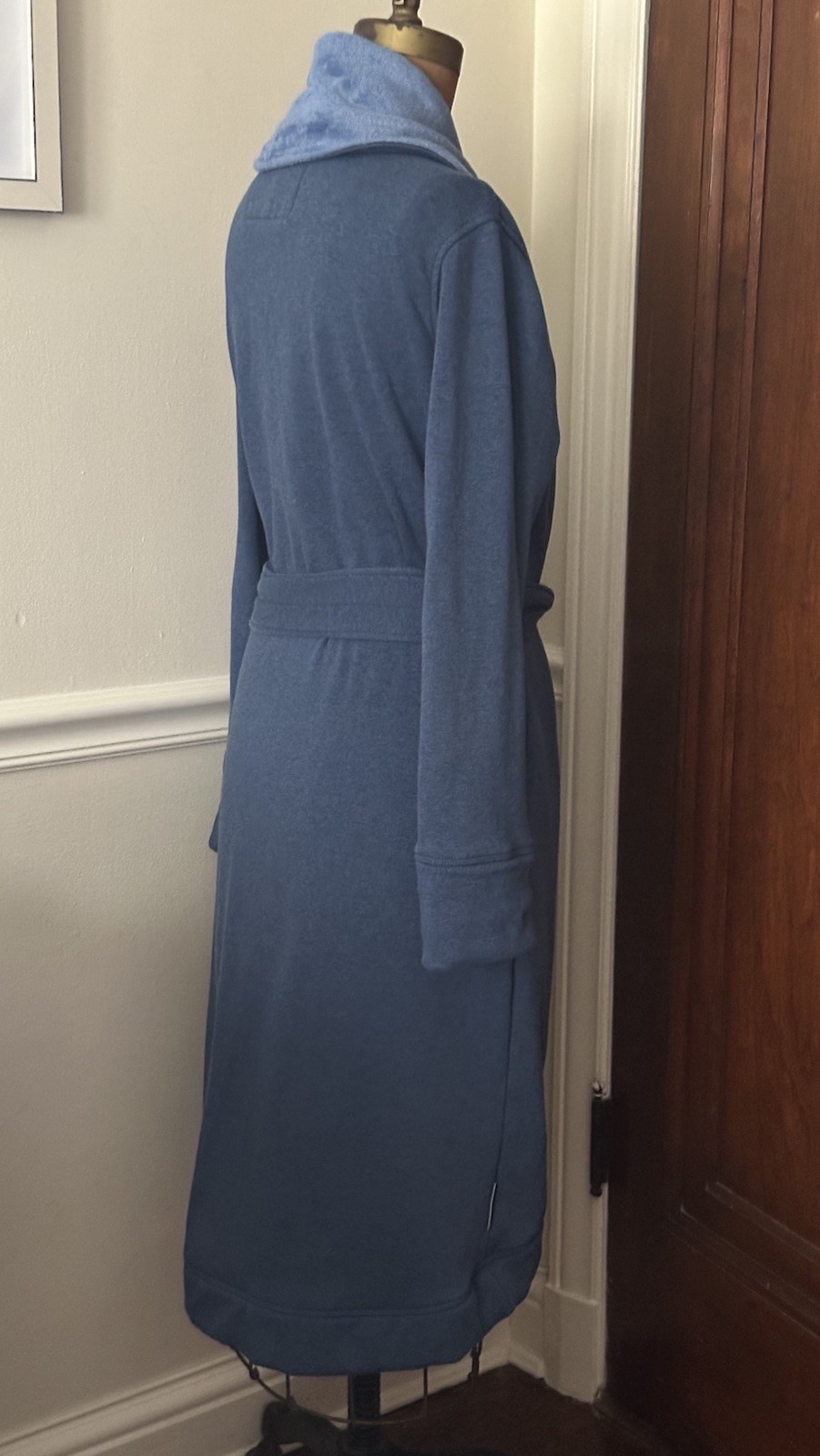 UGG Duffield Solid Blue Robe Thick Plush Luxurious Shawl Collar Robe Size Medium image 4