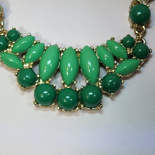 Vintage J. Collana Crew tono oro verde vibrante dichiarazione - Foto 10 di 10
