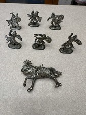 LOT Of Vintage Medieval Plastic Figures Soldiers Knights Hong Kong
