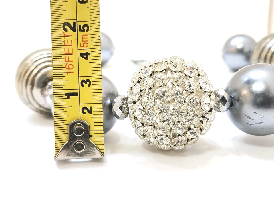 Yousi Metálico Gris Plata XXL Cuentas Estrás Bola Colgante Collar Distintivo Foto 3 de 4