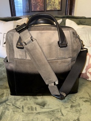 TUMI Beacon Hill Smith Jetsetter Briefcase Carry-On Leather Two Tone Businessman