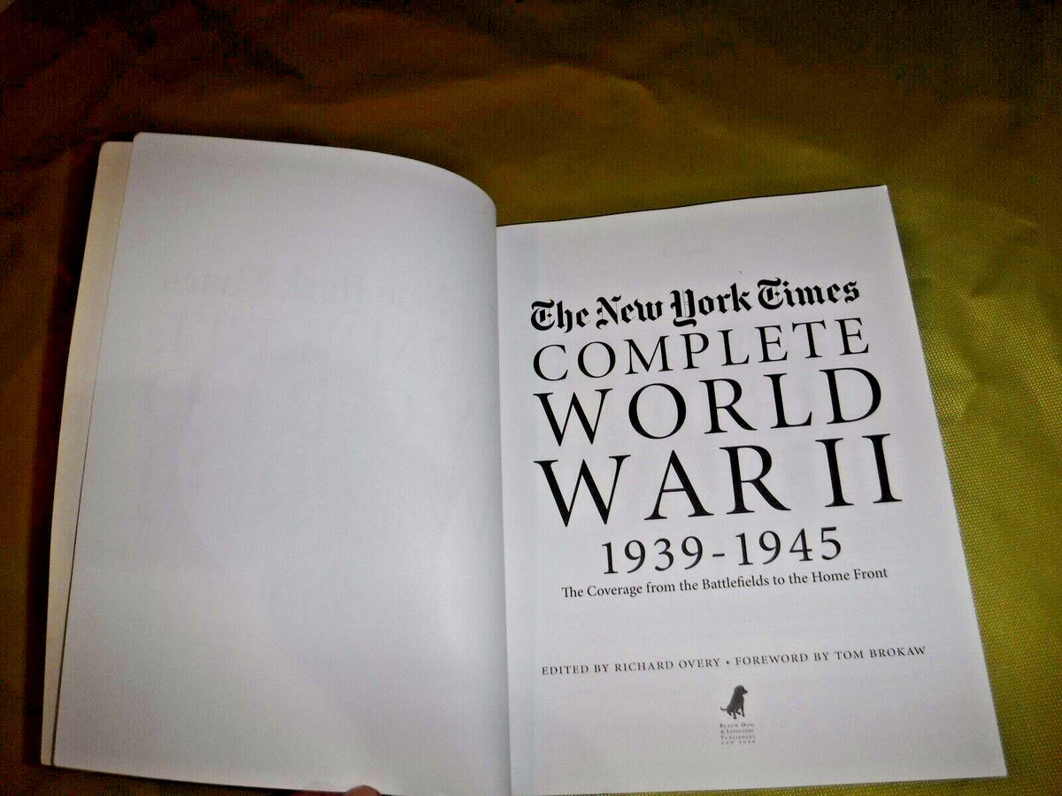 洋書 The New York Times Complete World War II NEW YORK TIMES COMPLETE WORLD WAR II: The Coverage of the