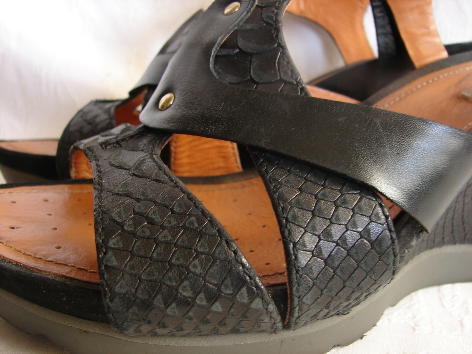 Geox Respira Wedge Heel Sandals, Black Women's sz 39 … Gem