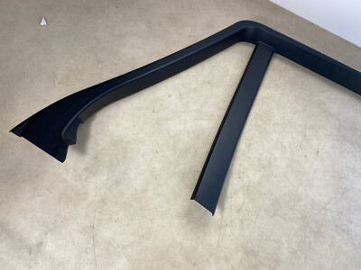 GENUINE BMW X5 E70 Left Rear Door Window Cover Frame 51357141035