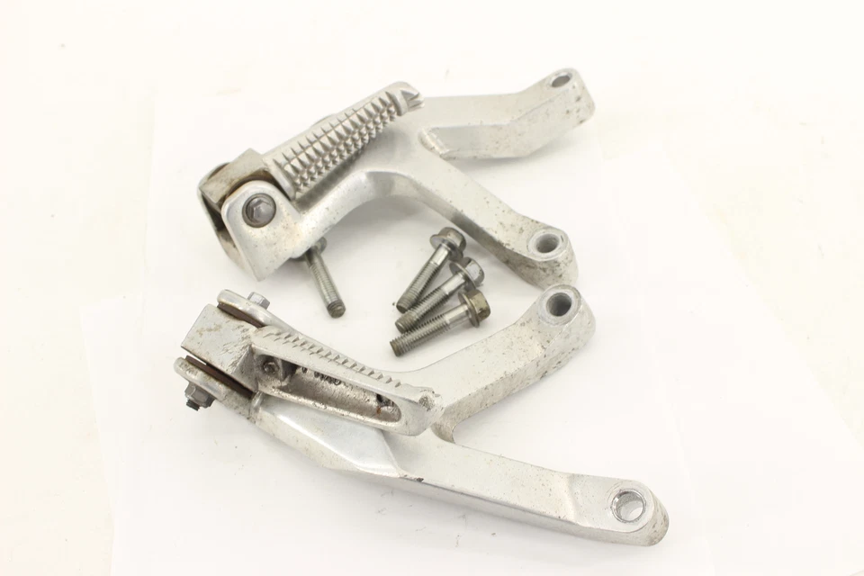 Juego trasero derecho izquierdo Yamaha Yzf600r 1998 estriberas conductor  Foto 3 de 4