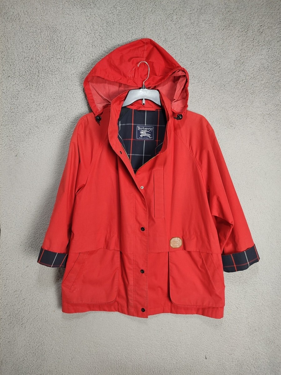 BURBERRY スタジャン 赤 レア BURBERRY スタジャン 赤 レア