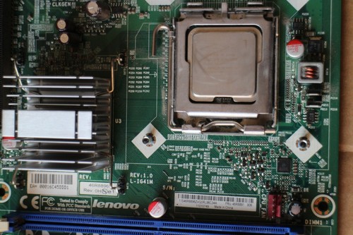 Lenovo L-IG41M2 V1.0 + Intel Celeron E1400+Ventilator TESTED OPERATIONAL OEM - Imagen 4 de 15