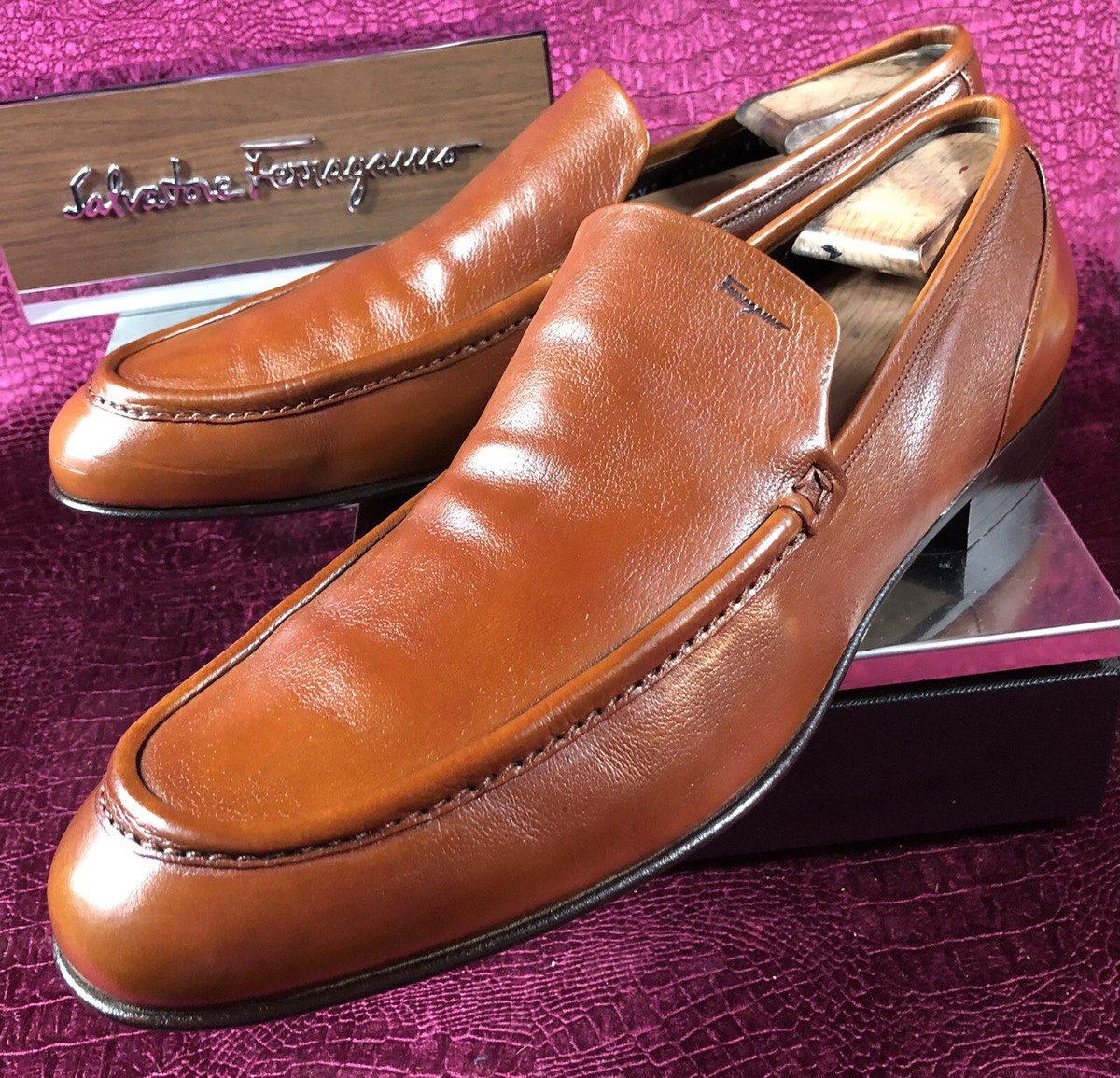 Mens Vicuña Brown Ferragamo Leather Loafers Sz 9.5 D US Made In ITALY $960 Mens Vicuña Brown Ferragamo Leather Loafers Sz 10.5 D  main image 2