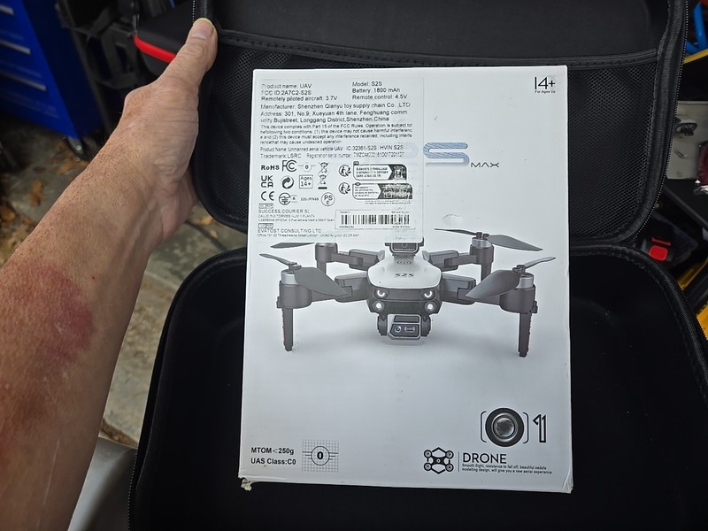 S2S Drone WiFi FPV RC Quadcopter Brushless 3D Flips Obstacle Avoidance Optical