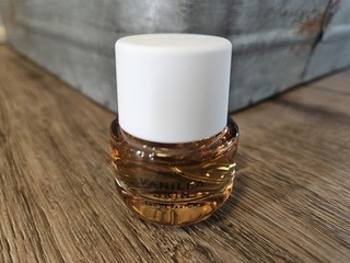 Phlur Vanilla Skin Perfume Spray .23 fl oz NEW