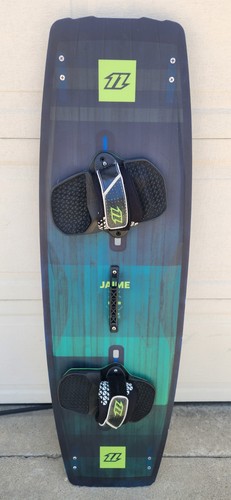 2018 NORTH JAIME KITEBOARD KITEBOARDING CARBON BEAM 139CM 139x42 W BINDINGS FINS