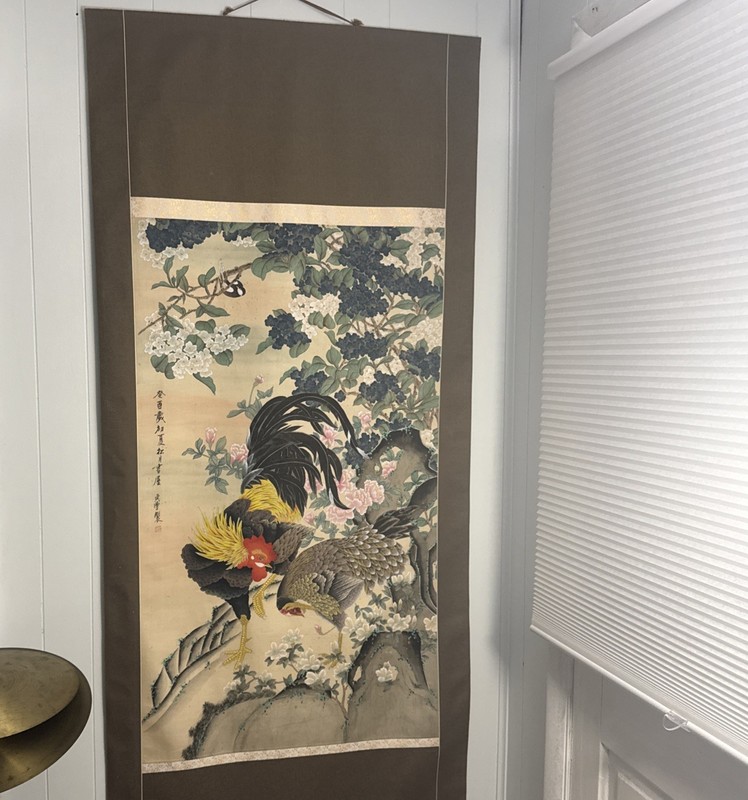 Hanging Scroll Art Painting "Chicken and Chicken On" Tokunaga Kanrin Showa