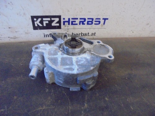 VW Caddy III 2K Vakuumpumpe 03L145100 1.6TDi 55kW CAY CAYE 122765