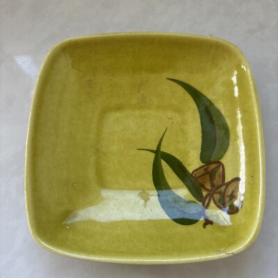 RARE Sm Green Dish Acorns LA MIRADA  - California Manor  5   1  Deep- As Is RARE